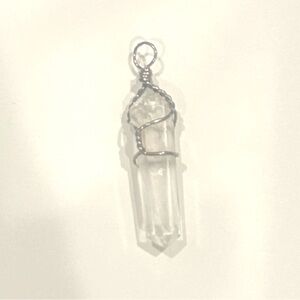 Crystal Quartz Wire Wrap Pendant | Clear/Silver